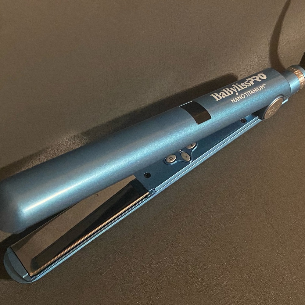 Babyliss flat iron